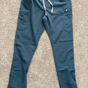 Women’s FIGS Yola Skinny Scrub Pants